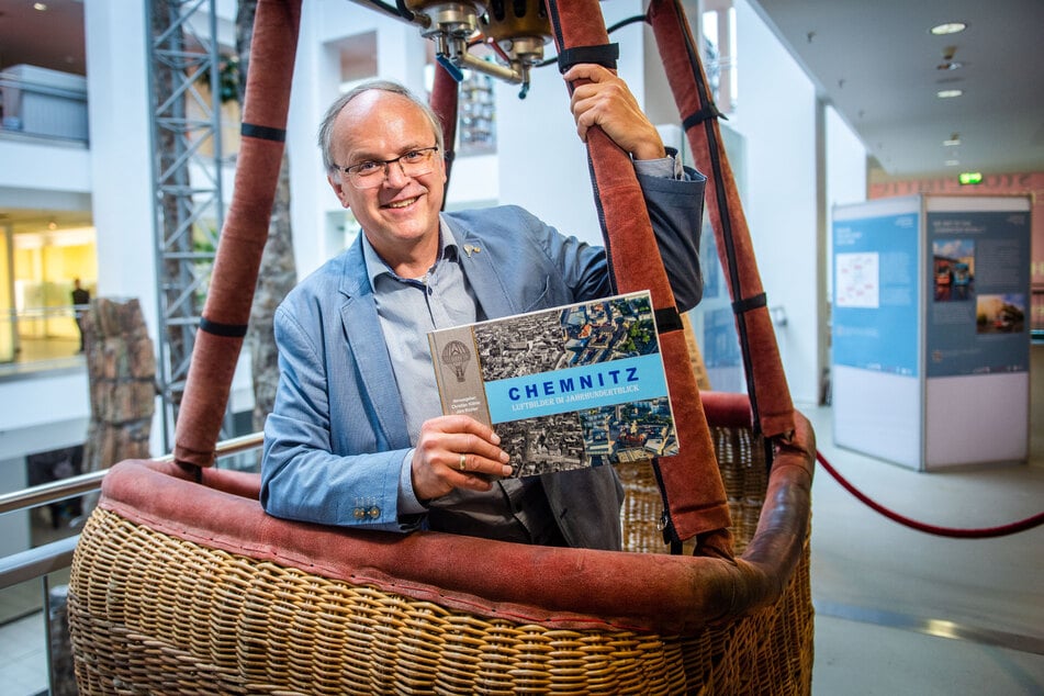 Ballonfahrer Christian Köhler (64) zeigt mit seinen Luftbildern Chemnitz im Wandel der Zeit.