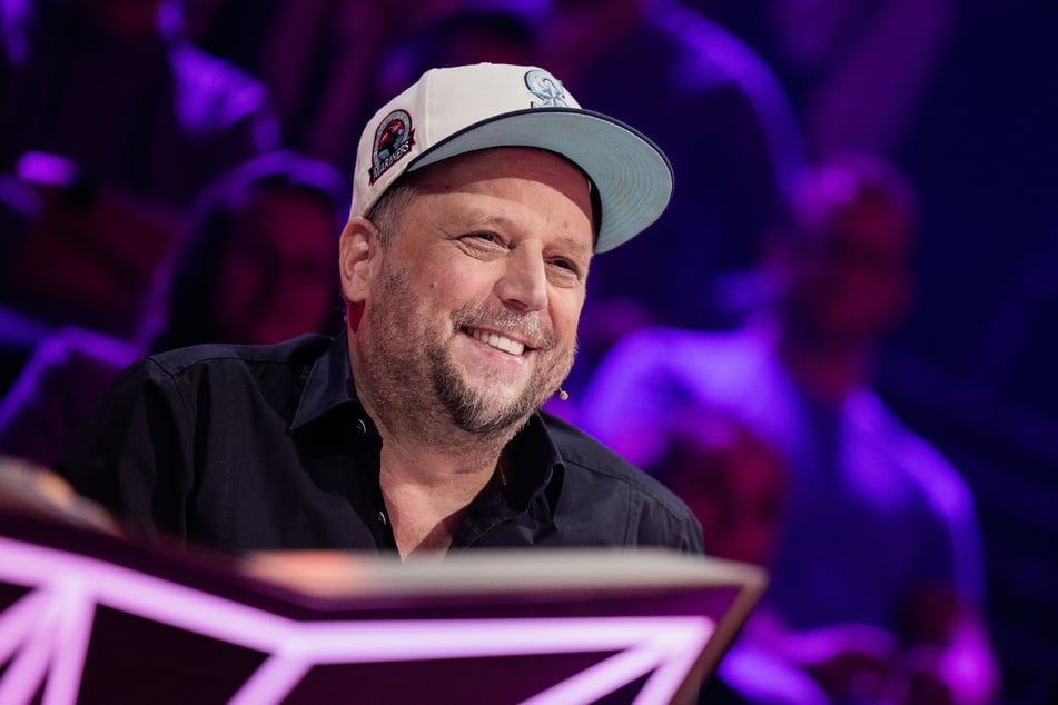 Smudo (57) von "Die Fantastischen Vier" bekommt von Guido Maria Kretschmer (60) eine ausführliche Outfit-Bewertung. (Archivbild)