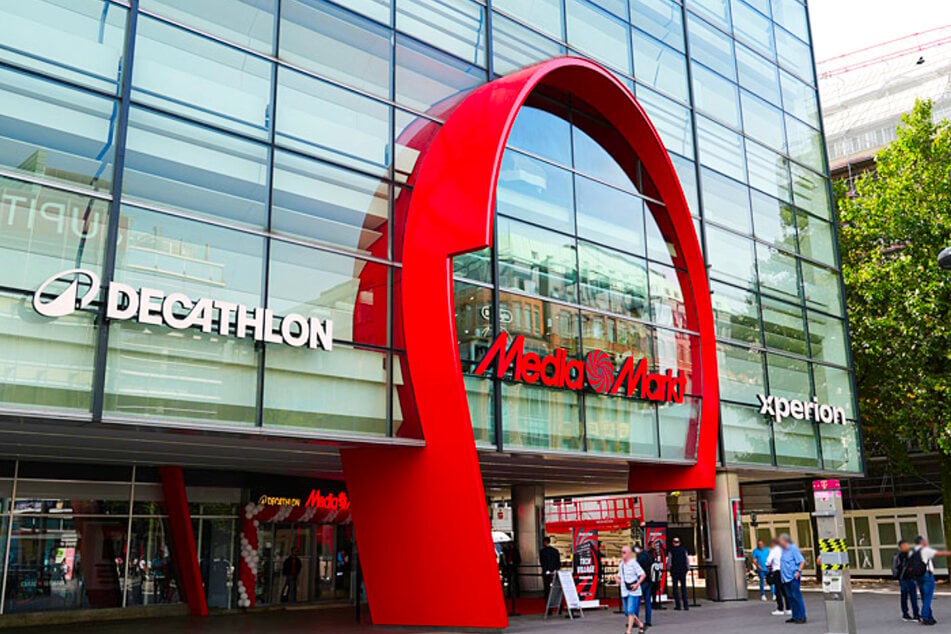 MediaMarkt Hamburg verkauft am Samstag (20.6.) viele Fernseher günstiger