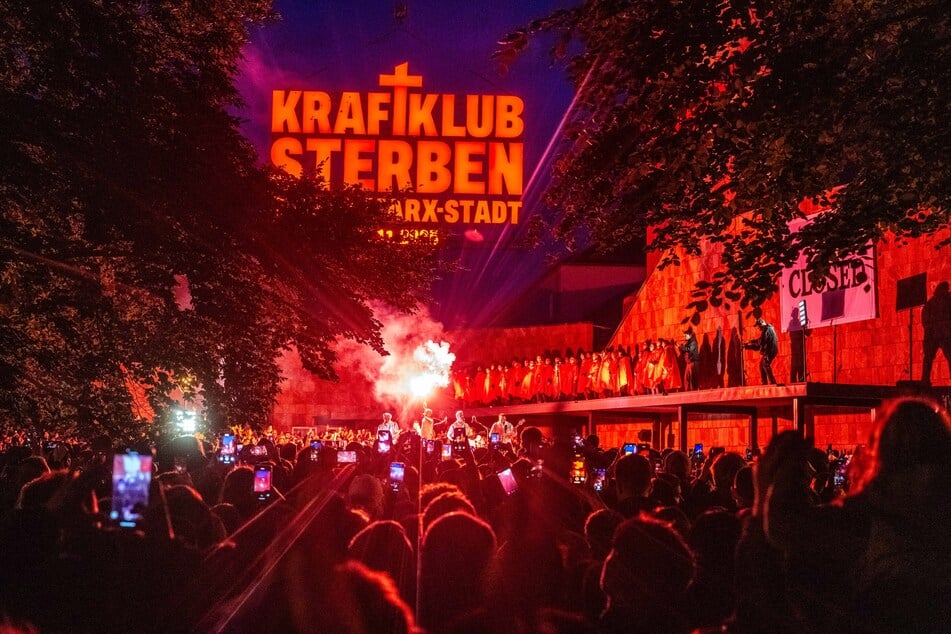 Vor etwa einem halben Jahr gab "Kraftklub" ebenfalls ein Überraschungskonzert in Chemnitz - damals zur Ankündigung des neuen Albums.