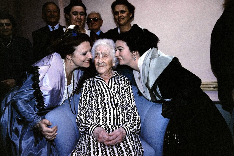 Horvath has offered to test a DNA sample of France's Jeanne Calment (c.), who died at 122 in 1997 and holds the record for the oldest confirmed age.