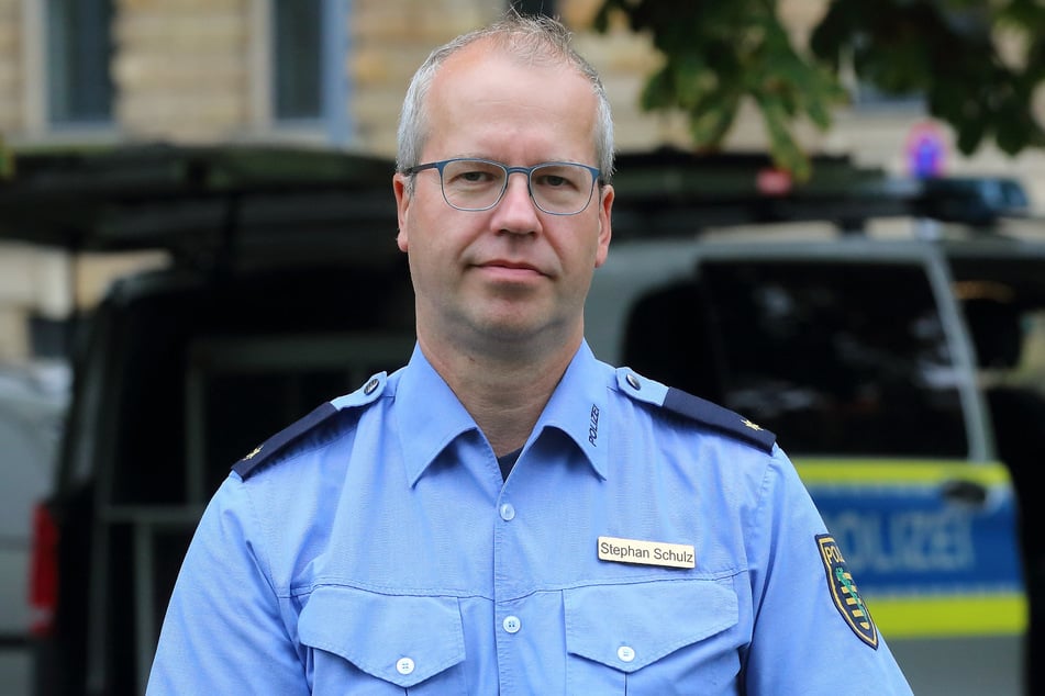 Polizeirat Stephan Schulz (46) nimmt Radfahrer im Straßenverkehr verstärkt ins Visier.