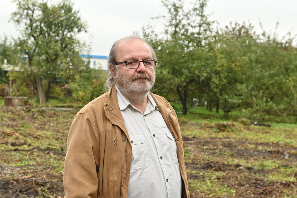 Linken-Stadtrat Thomas Scherzberg (60) hält das Feuermachen im Küchwald für "gemeingefährlich".