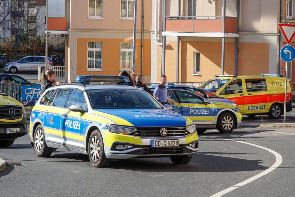 Am Donnerstagvormittag kam es in Döbeln auf der Kreuzung Dresdner Straße/Oschatzer Straße zu einem Polizeieinsatz.