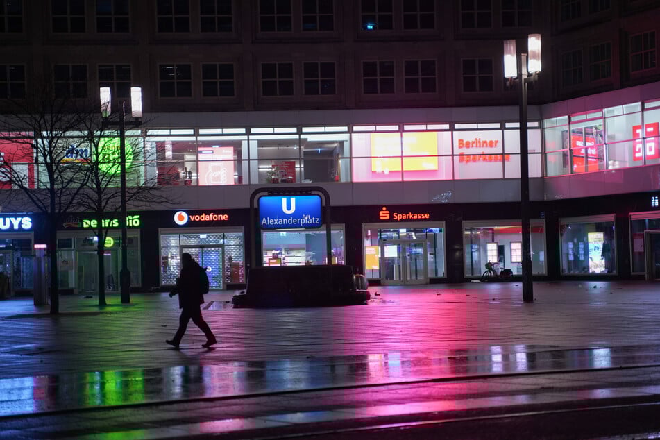 Am Bahnhof Alexanderplatz in Berlin sind Bauarbeiten geplant.