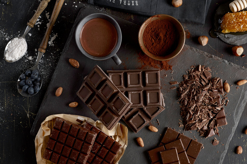 Schokolade mit einem Kakaoanteil ab 70 Prozent eignet sich für heiße Schokolade am besten.