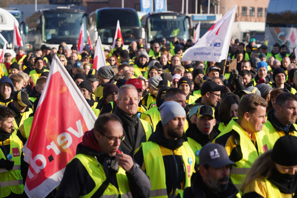 Deutsche Post streikt auch im Norden: Demos in Hamburg