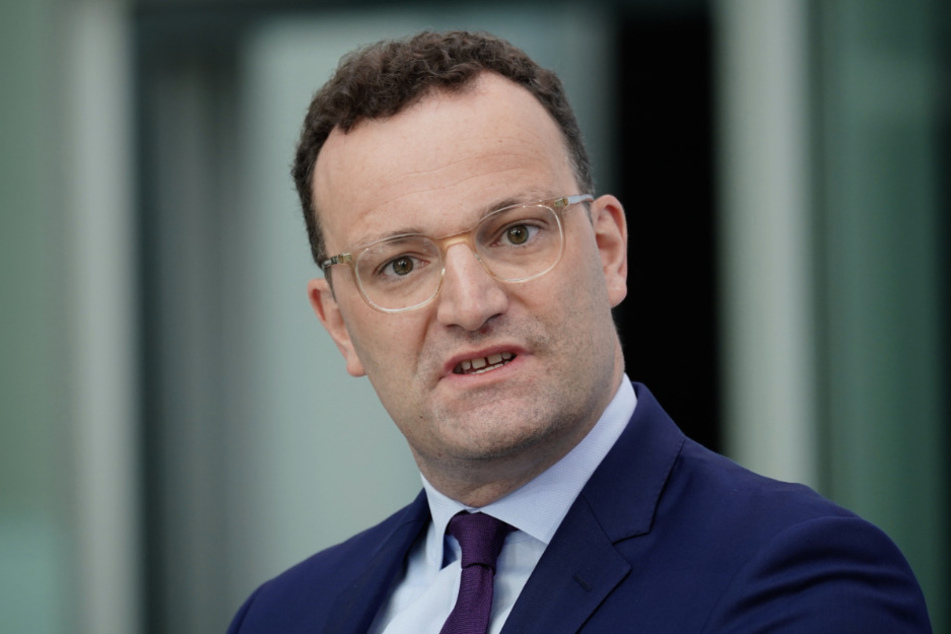 Jens Spahn (CDU, 40), Bundesminister für Gesundheit, spricht bei einer Pressekonferenz zum aktuellen Infektionsgeschehen und zur nationalen Teststrategie in der Bekämpfung der Corona-Pandemie.