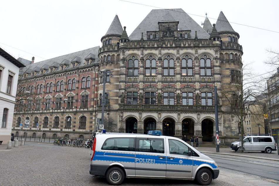 Kryptohandys geknackt: Bremer "Koks-Taxis" fuhren 1,5 Millionen Euro ein
