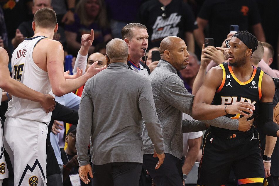 Jokić was hit with a technical foul after the incident in Game 2 between the Nuggets and the Suns.