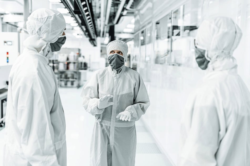 Hier wirst Du bestens ausgestattet, um Deine Tätigkeit unter besten Umständen auszuführen.