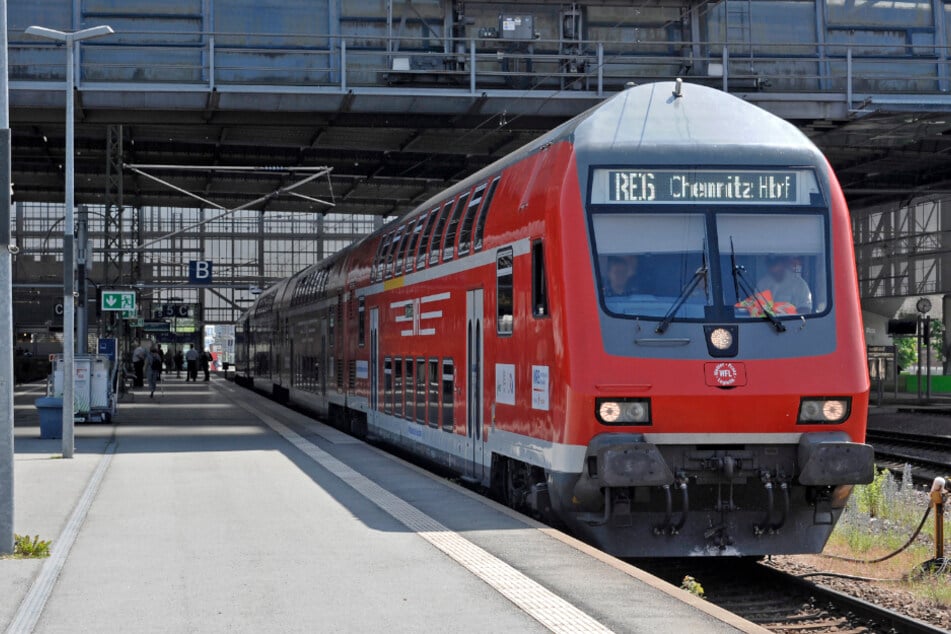 Chemnitz: Ausfälle, Verspätungen und Co.: Wer ist schuld am Bahn-Chaos zwischen Chemnitz und Leipzig?