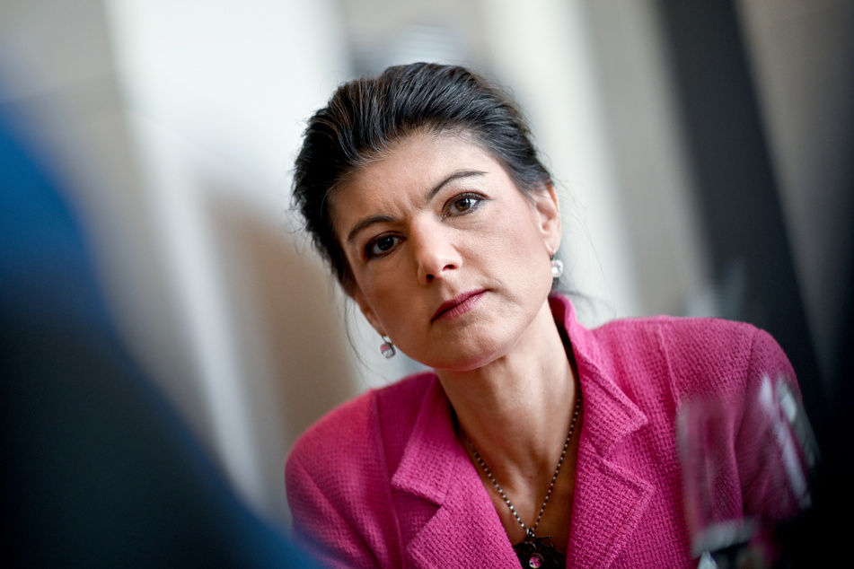 Als Spitzenkandidatin der Linken will die frühere Fraktionschefin Sahra Wagenknecht (51) erneut in Nordrhein-Westfalen bei der Bundestagswahl antreten. (Archivbild)