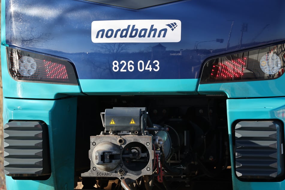 Auch Züge der Nordbahn sollen am Freitag wegen des Unwetters ausfallen. (Archivbild)