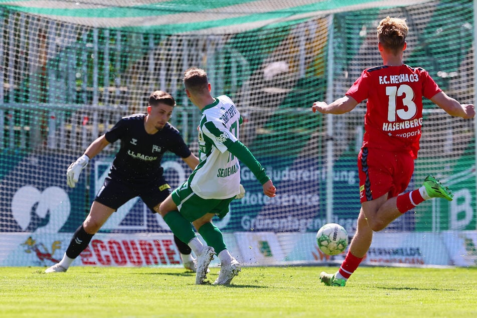 Mit dem 2:0 machte Kay Seidemann den Doppelschlag der Chemiker im ersten Durchgang perfekt.