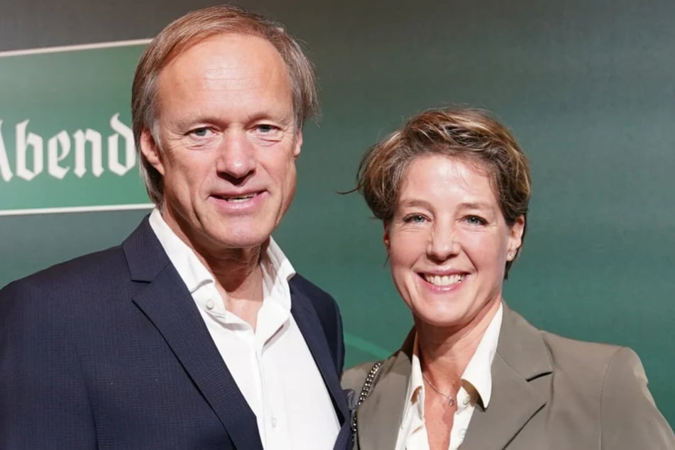 Christina Block (49) und der Sportjournalist Gerhard Delling (64) sind seit rund zweieinhalb Jahren liiert.