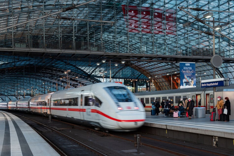 Zum Berliner Hauptbahnhof können die Chemnitzer bald ohne Umzusteigen fahren.