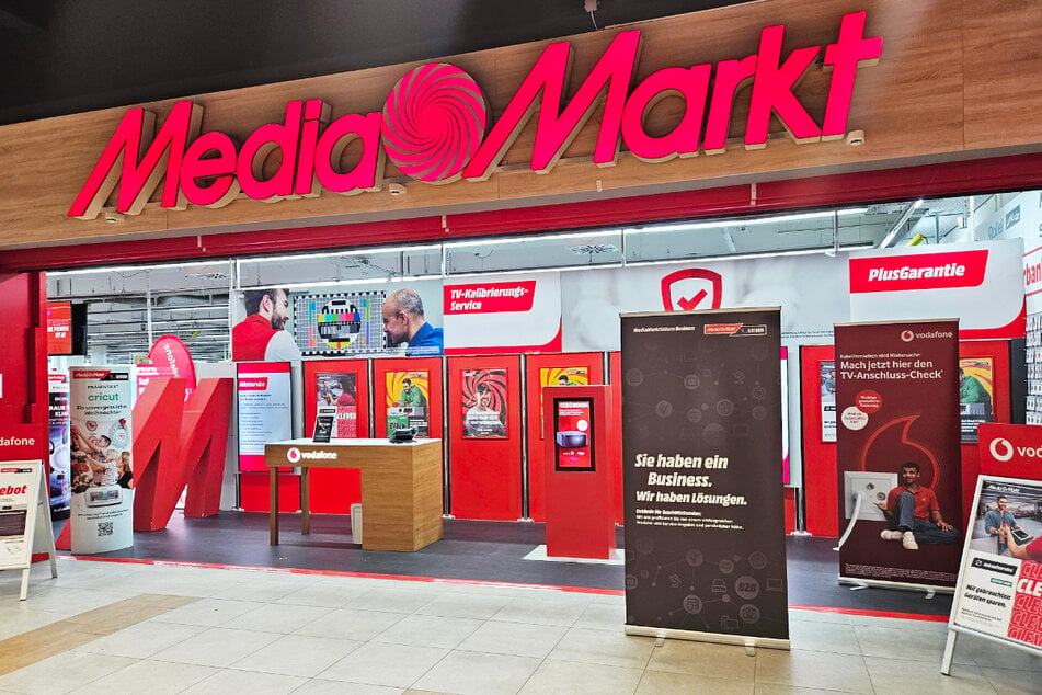 MediaMarkt Alzey (im Rheinhessen-Center) auf der Karl-Heinz-Kipp-Straße 23.