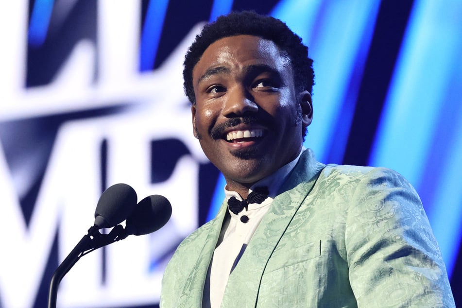 Donald Glover, who performs under the stage name Childish Gambino, has opened up about a terrifying health scare last year.