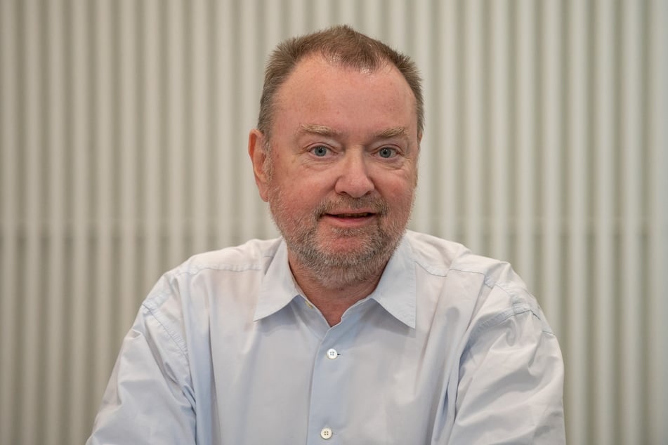 Archivleiter Dietmar Elger empfindet den indirekten Vorwurf gegen ihn als unfair.