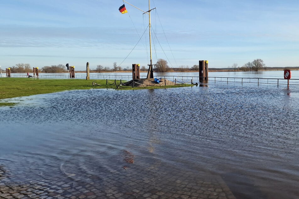 Überschwemmungen an der Elbe: Landkreis Stendal beobachtet Pegelstände