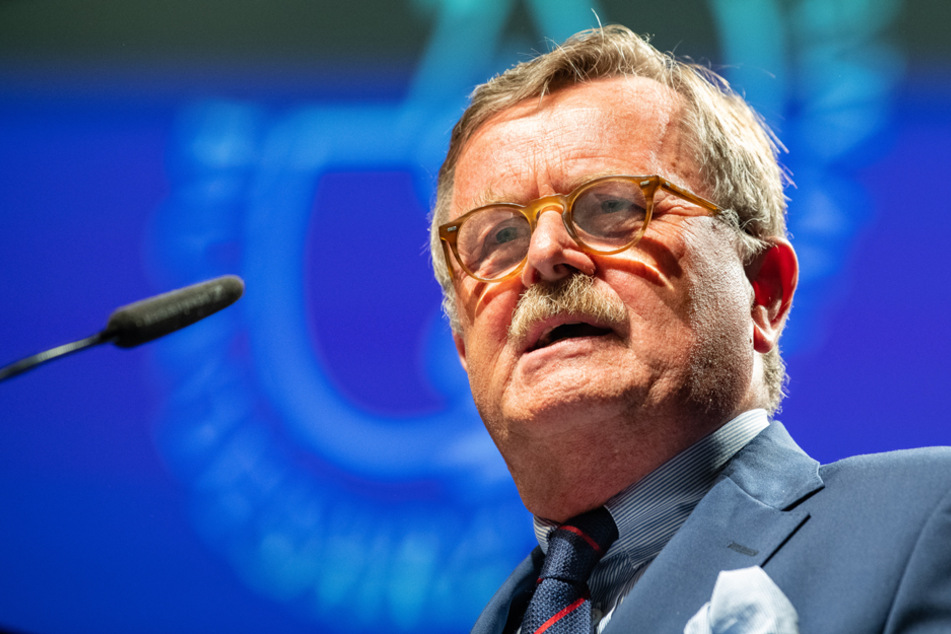 Der Vorstandsvorsitzende des Weltärztebundes, Frank Ulrich Montgomery, ist erbost. (Archiv)