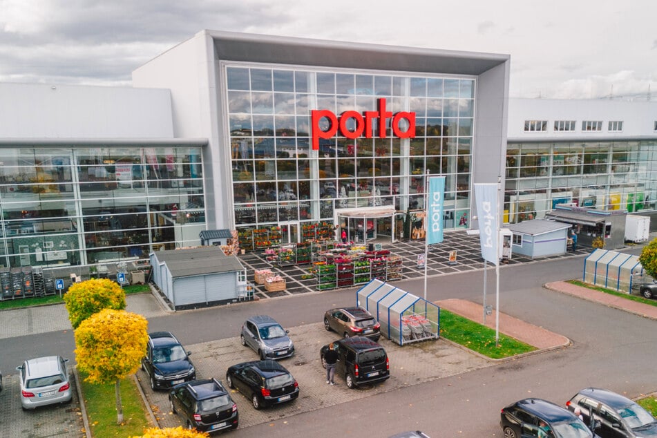 Einrichtungshaus porta in Köln-Bornheim