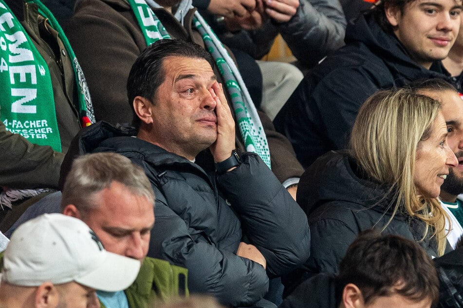 Herthas U19-Coach Ante Čović (50, M.) kamen nach dem Debüt-Tor seines Sohnes die Tränen.