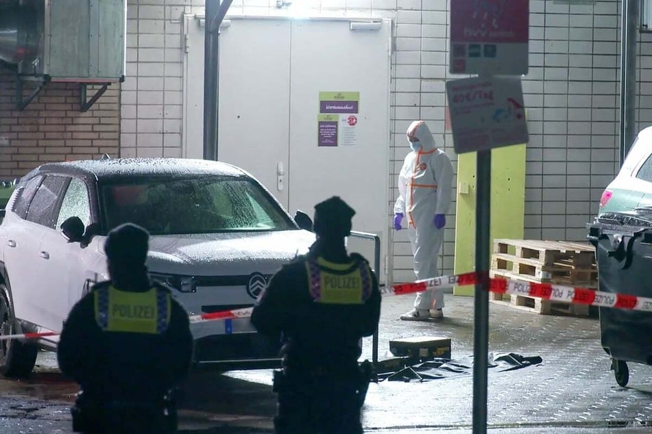 Vor dem Restaurant "Sepideh" in der Hammer Straße in Hamburg-Wandsbek kam es am Donnerstagabend zu der tödlichen Attacke.