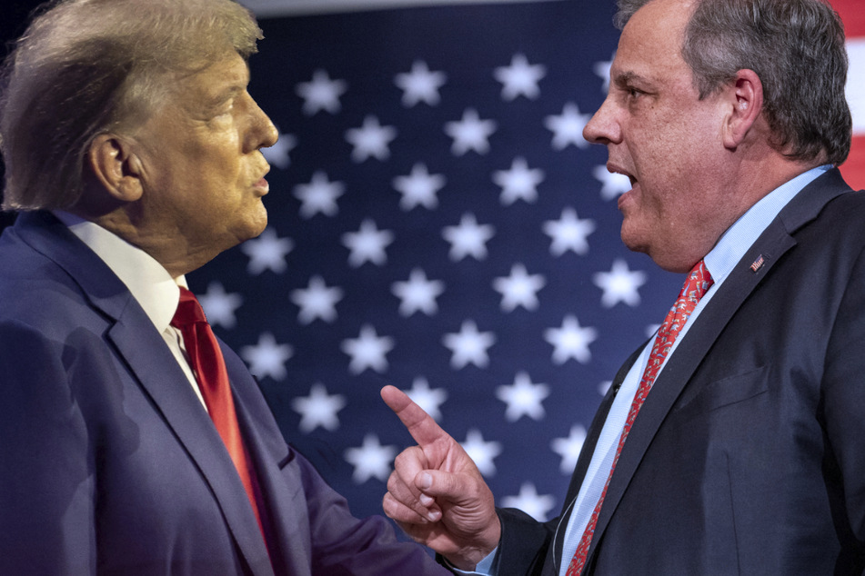 Donald Trump (l.) was called "a liar and a coward" by his former ally Chris Christie, who is also running for president in 2024.