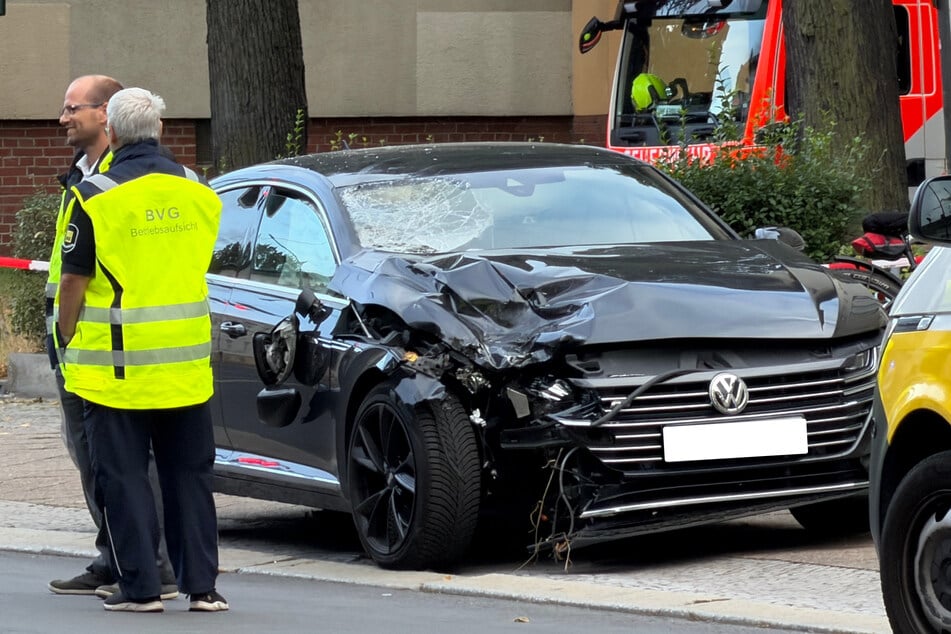 Als der VW in die Parkstraße abbog, kam es zur Kollision mit dem Motorradfahrer (†61).