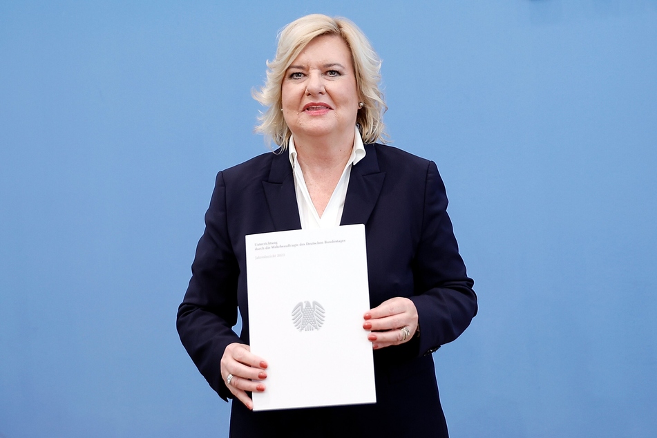 Eva Högl, (55, SPD), die Wehrbeauftragte der Bundeswehr stellte am Dienstag den Bericht zum Zustand der Bundeswehr vor.