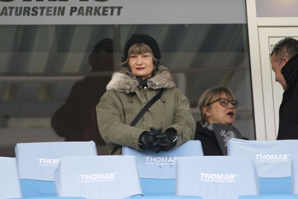 Romy Polster dankte auch Oberbürgermeisterin Barbara Ludwig für ihr Engagement.