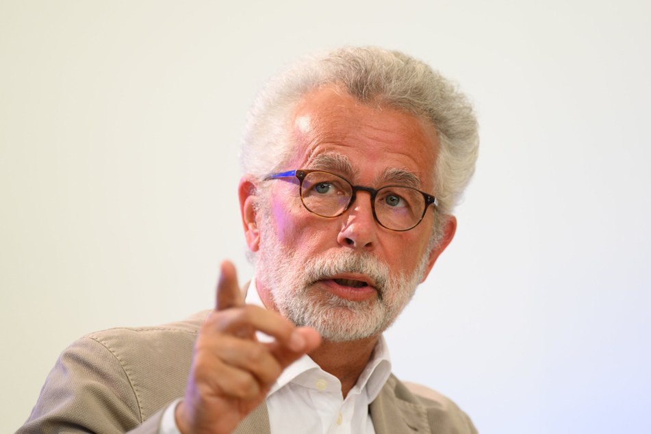Politikwissenschaftler Hans Vorländer (68): Umfragen? Momentaufnahmen!
