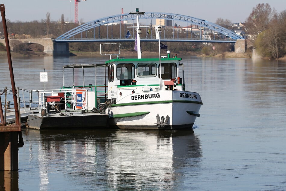 Die Fähre in Buckau ist weiterhin im Einsatz.