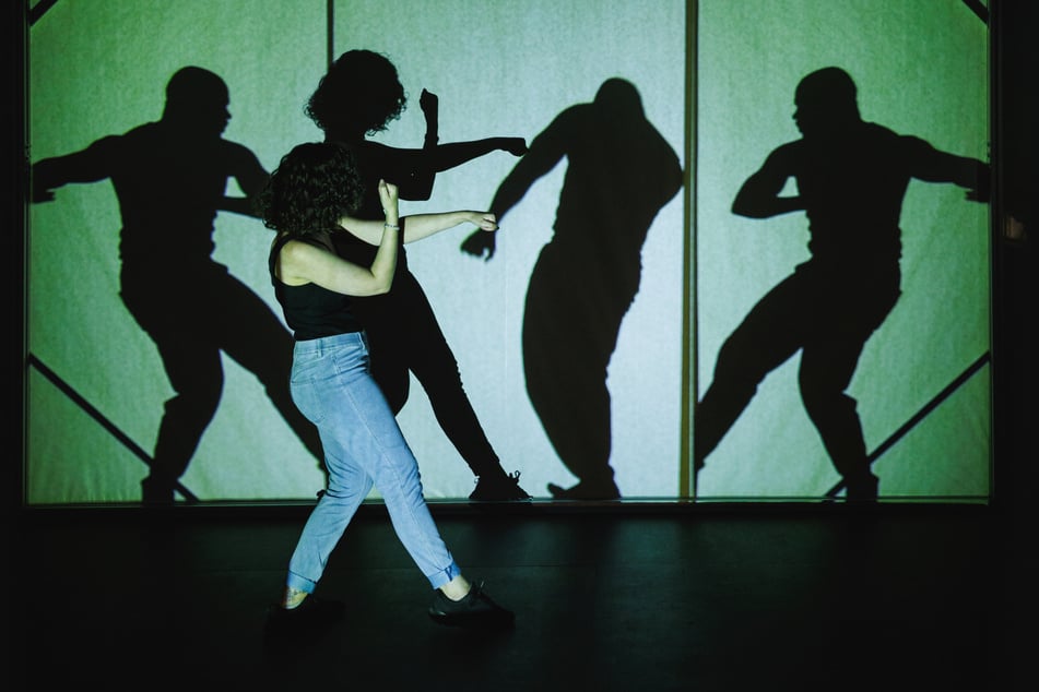 "Listen to the Echo" in der Puppentheatersammlung.