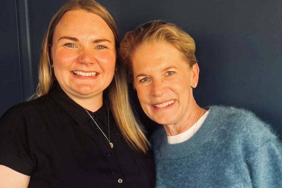 Cornelia Poletto (54, r.) mit einer der letztjährigen Finalistinnen von "Lokalhelden gesucht": Louisa Boysen, die in Dagebüll ihr eigenes Restaurant "Louisas Heimatküche" führt.