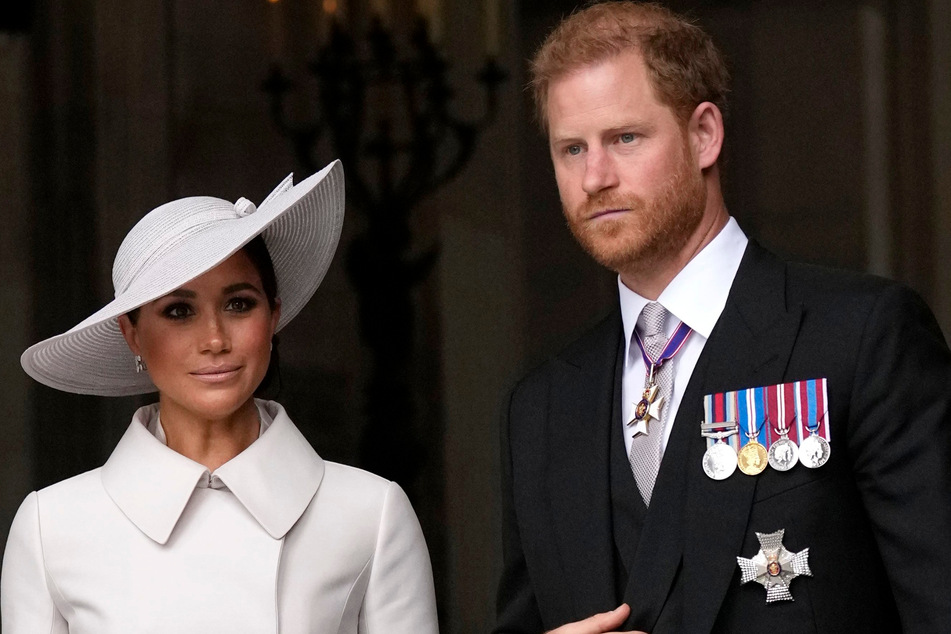 Prinz Harry (38) kämpft weiterhin für mehr Sicherheit für sich und seine Frau Meghan (41).