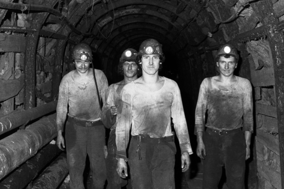 Mörderischer Job: Kumpel 1985 unter Tage im Uran-Bergbau der Wismut in einem Schacht bei Aue.