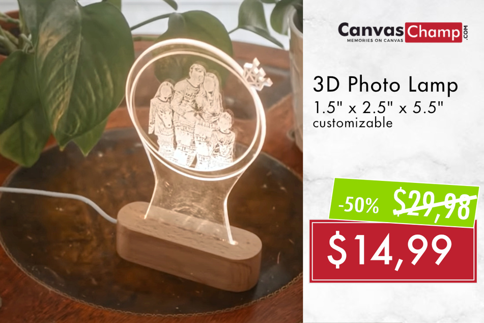 A 3D Photo Lamp will light up your Mother's Day.