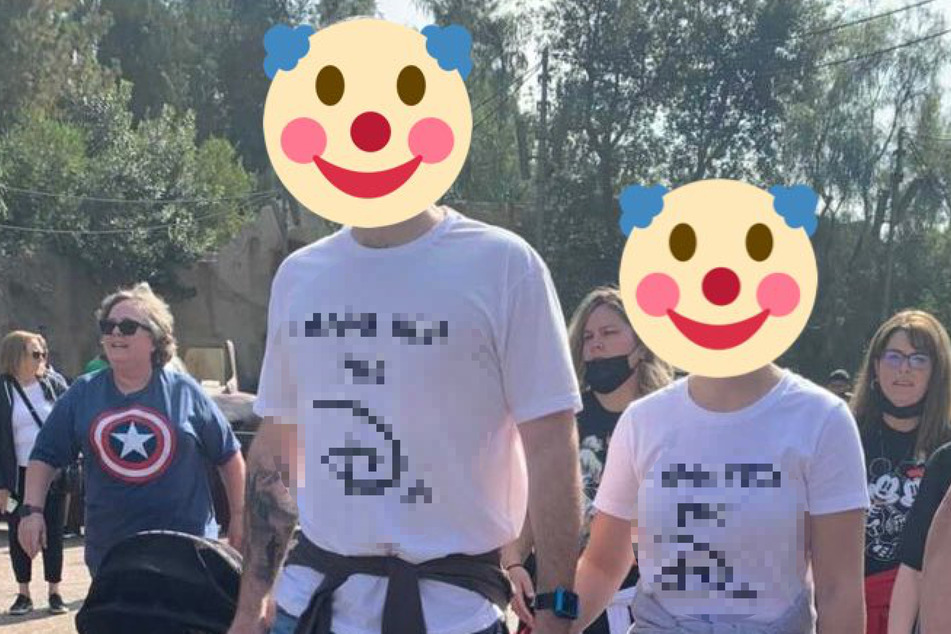 Paar sorgt mit T-Shirt-Spruch für Ärger in Freizeitpark: Jetzt laufen Eltern Sturm!