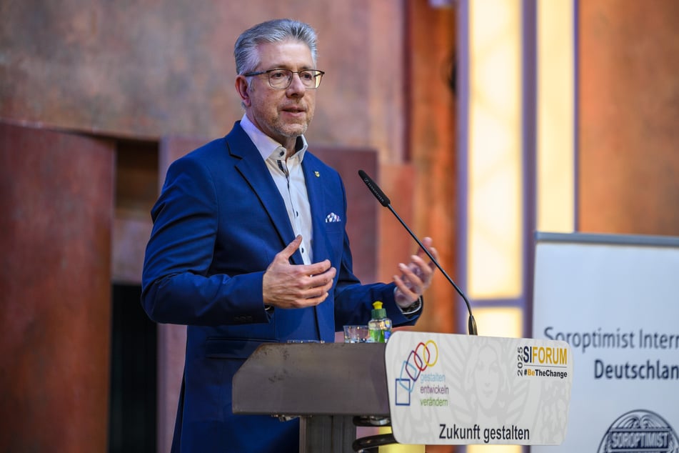 Für Bürgermeister Ralph Burghart (55, CDU) ist das Experiment nicht gescheitert.