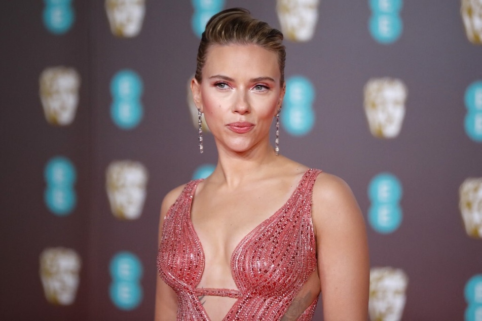 Scarlett Johansson says she tried to exercise as many times per week as she can.