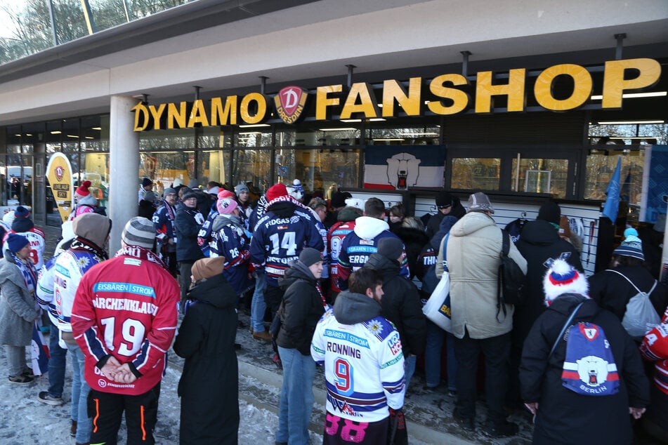 Die Berliner reisten zahlreich in die sächsische Landeshauptstadt.