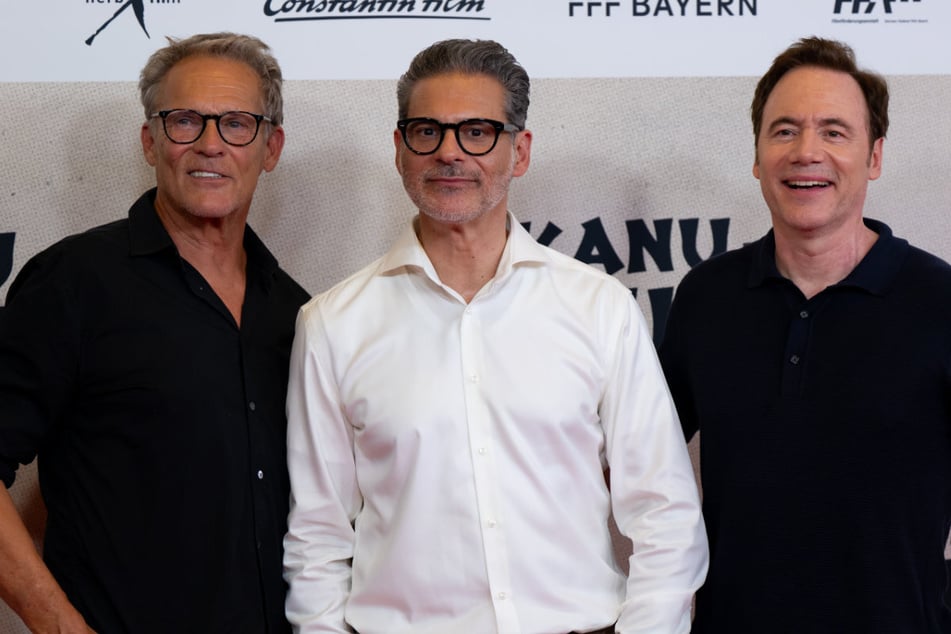 Christian Tramitz (70, v.l.), Rick Kavanian (54) und Michael "Bully" Herbig (57) denken über ein neues Film-Projekt nach.
