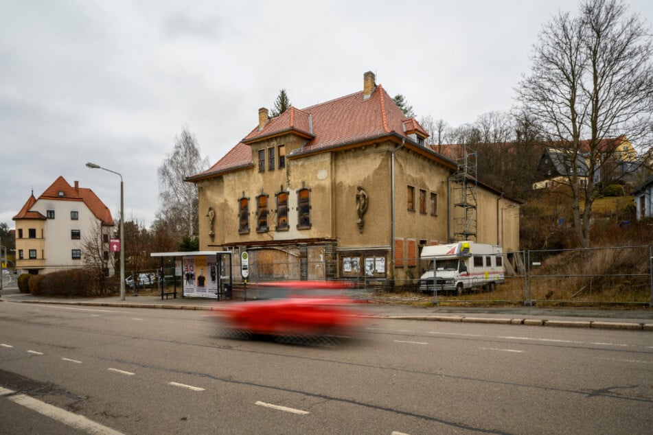 Seit 1998 steht das Gebäude unter Denkmalschutz.