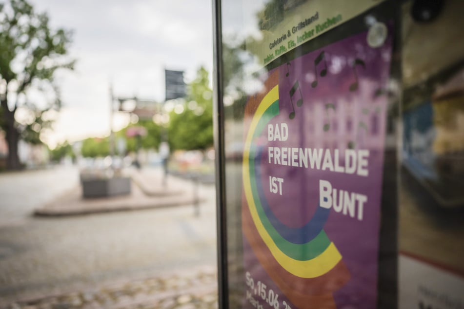 Die Rede war von 10 bis 15 Angreifern.