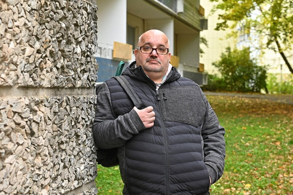 Bewohner Thorsten Söllner (47) wohnt im achten Obergeschoss.