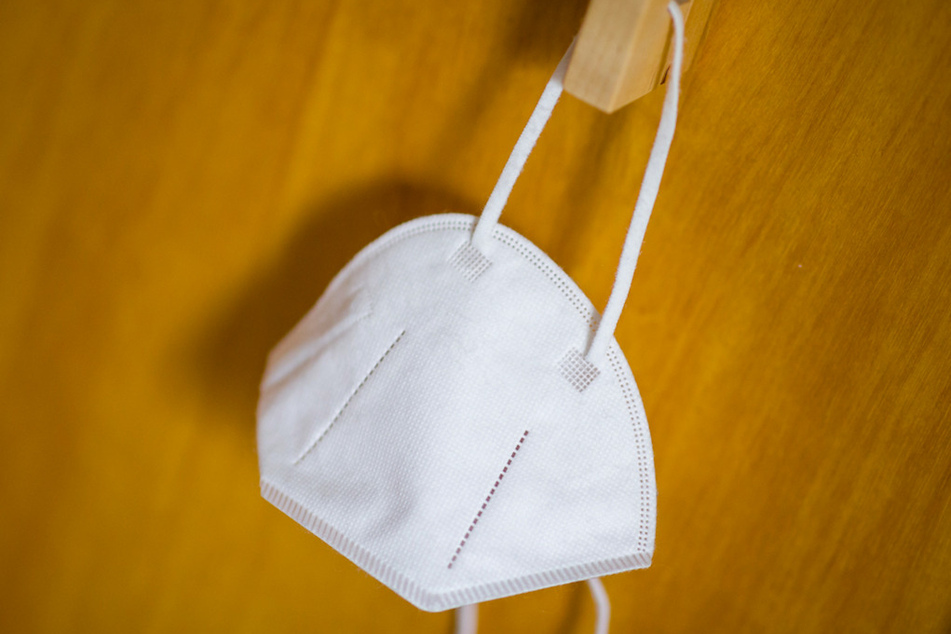 Mehrere Politiker sollen hohe Provisionen in Zusammenhang mit Bestellungen von Atemschutzmasken kassiert haben. (Symbolbild)