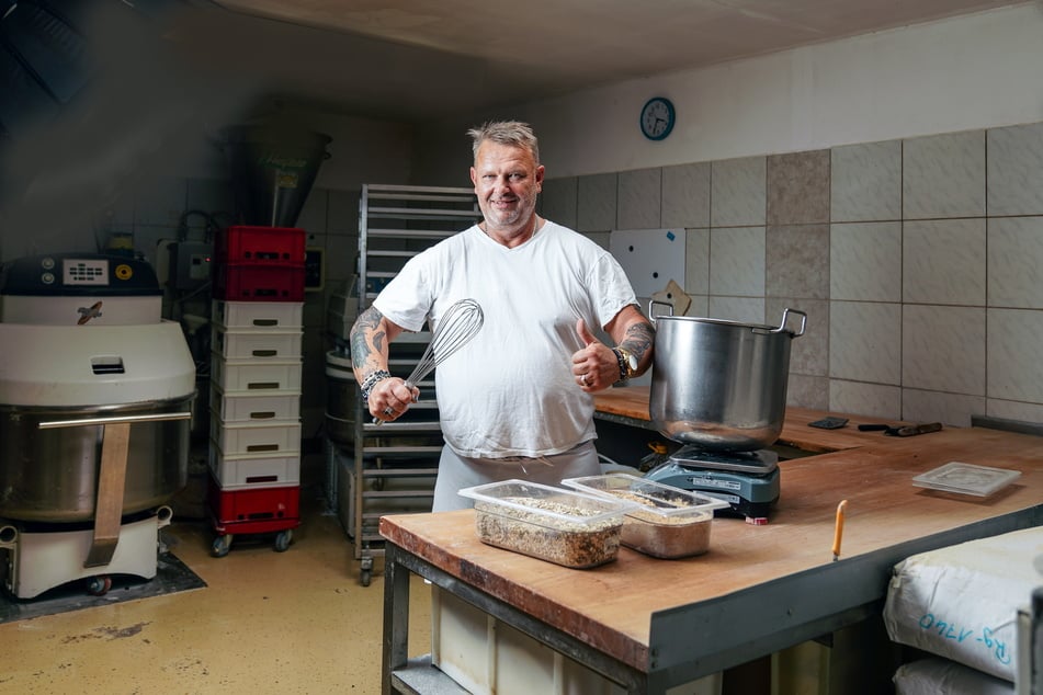 Steckt bereits mitten in den Vorbereitungen: Bäckermeister Thomas Otto Eckert (58) geht mit einer Tonne Stollen auf Europa-Tour.